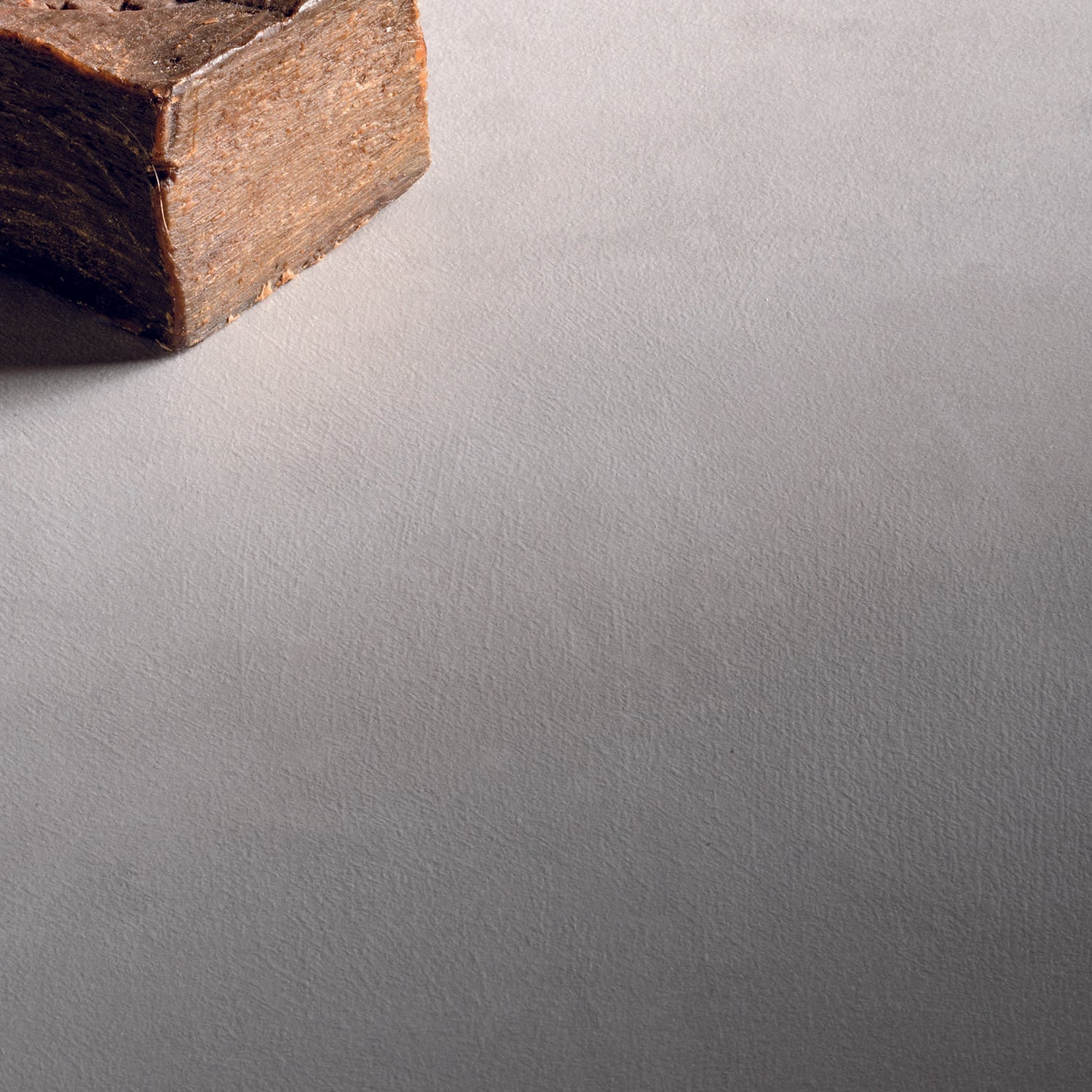  specchio e lampada LED 110x40 cm grigio cielo by CeramicStore | Lo specialista del tuo bagno