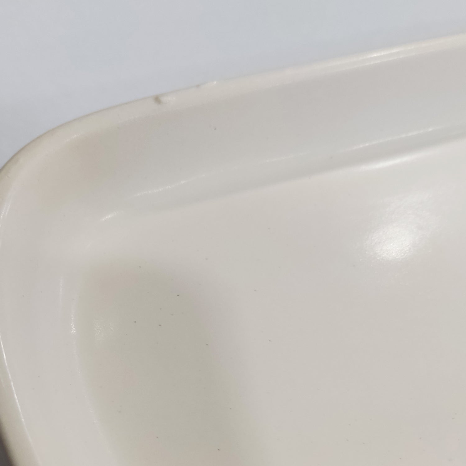  Vassoio in ceramica modello Maonie colore bianco - VERSIONE OUTLET by CeramicStore | Lo specialista del tuo bagno